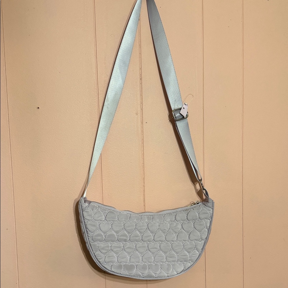 Wild Fable Light Gray Quilted Shoulder Bag